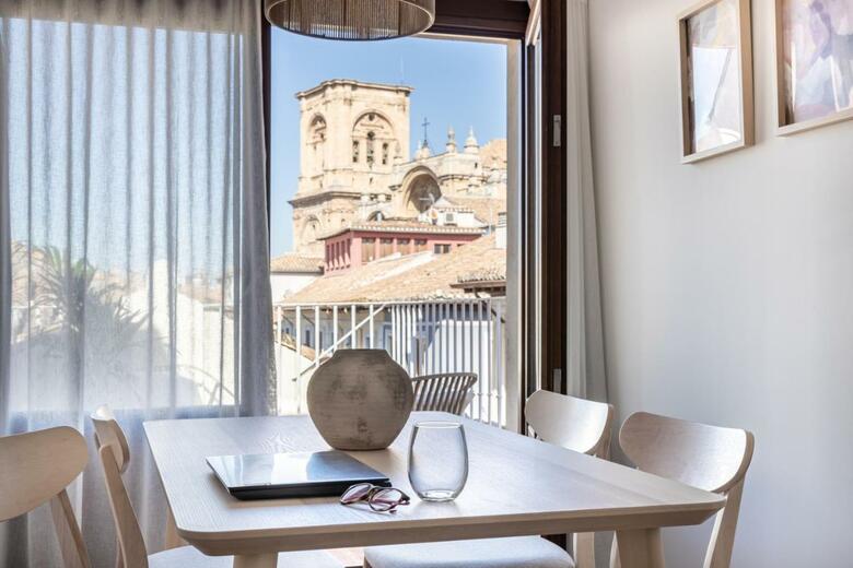 Apartamentos L�bere Granada Catedral