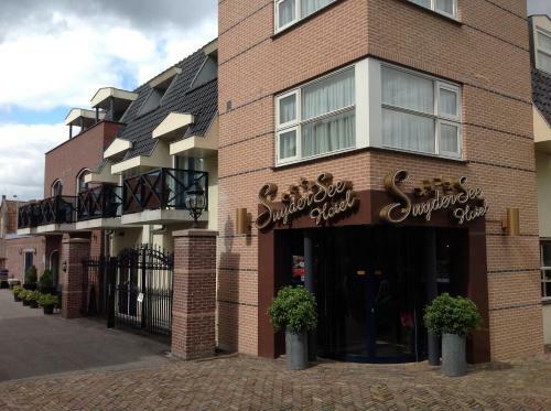 Appartement Hotel Driebanen***/suydersee Hotel****