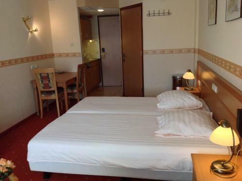 Appartement Hotel Driebanen***/suydersee Hotel****