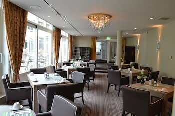 Fletcher Hotel Restaurant De Witte Raaf