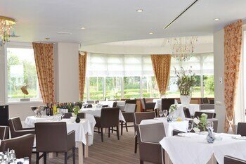 Fletcher Hotel Restaurant De Witte Raaf