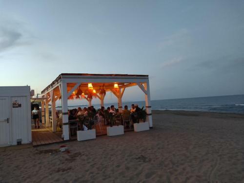 Apartamento Bungalow Soleado A 100 Metros de La Playa
