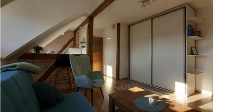 Apartamento Urocze Studio Z Klimatem W Centrum Legnicy