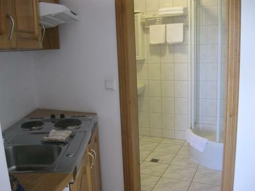 Bed & Breakfast Rezydencja Nad Jeziorem ?ebsko