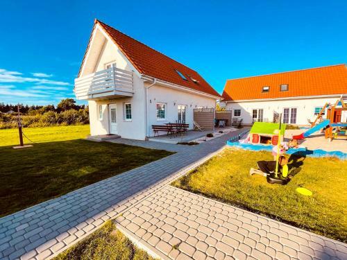 Domki Summer Home ?eba