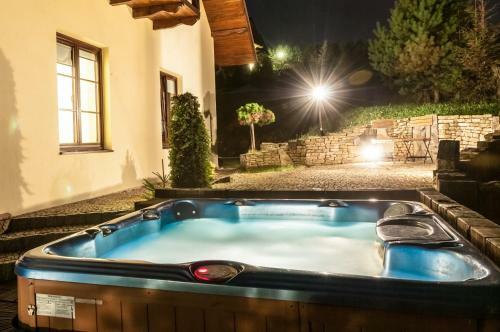 Hotel Lokis