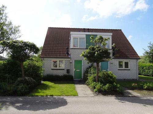 Holiday Home Villapark De Oesterbaaii