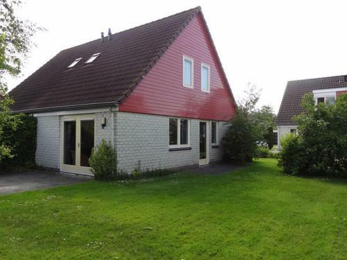 Holiday Home Villapark De Oesterbaaii