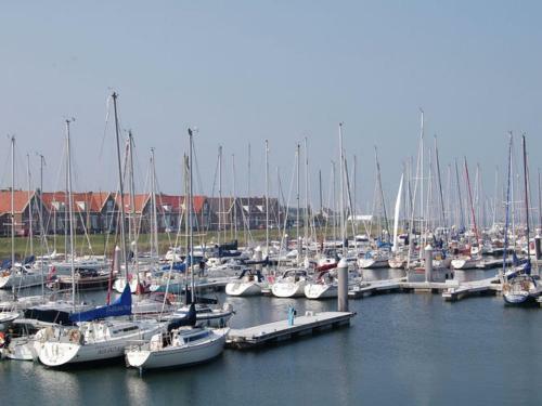 Holiday Home Villapark De Oesterbaaii