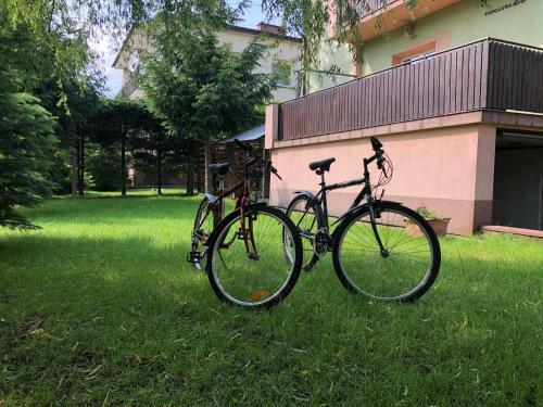 Villa Topola Tree Avenue Willa Ogr�d & Parking