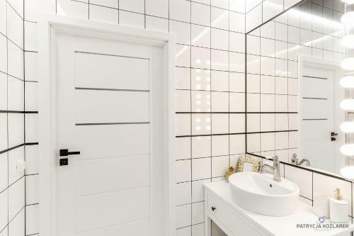 Apartament Black