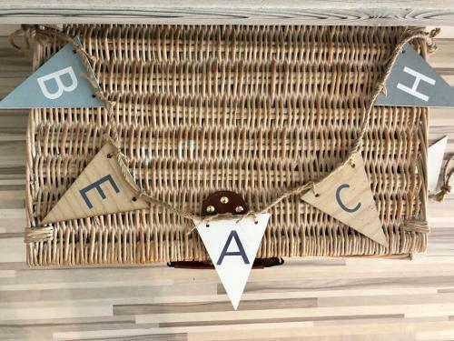 Bia?y Apartament Z Tarasem W Playa Baltis