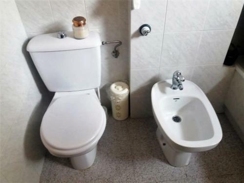 Apartamento Amazing Sunny Flat With Balcony Pool Two Mins From The Beach