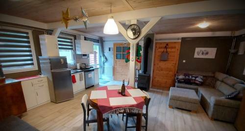 Apartamento Cztery Pory Warmii Pluski Pokoje Do Wynaj?cia