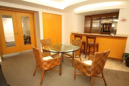 Apartamento Tr�s de Julho Flats - Jardins