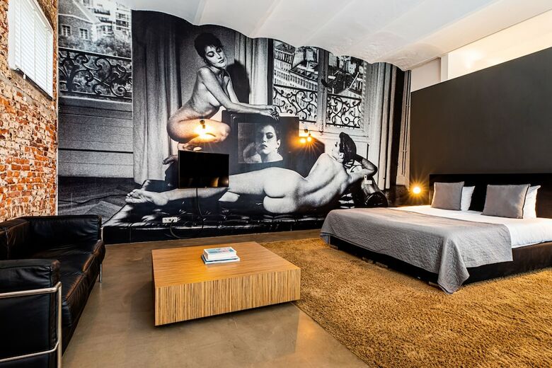 Hotel Hoogenweerth Suites