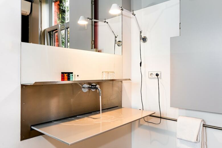 Hotel Hoogenweerth Suites