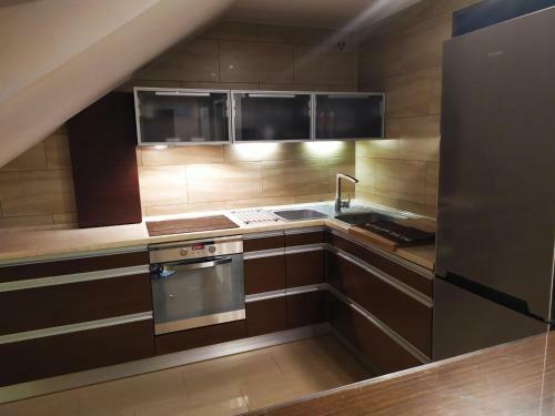 Pokoje Go?cinne Domki Apartamenty Awer