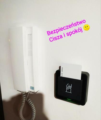 Pokoje Go?cinne Domki Apartamenty Awer