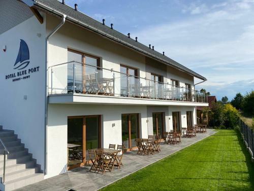 Hostal Royal Blue Port
