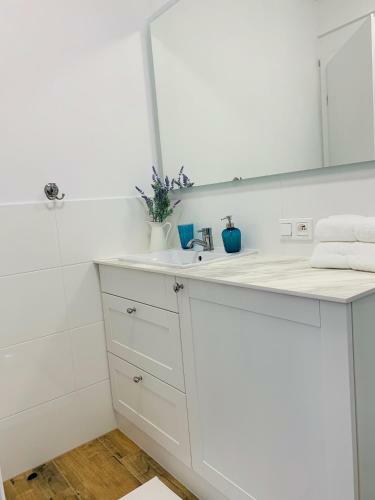 Apartamento Hilltom By The Sea