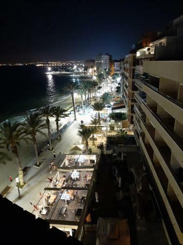 Apartamento 1a Linea Anri
