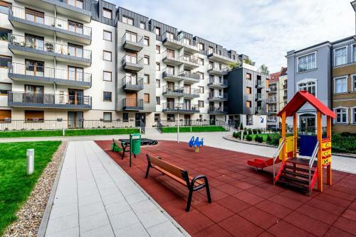 Apartament Targi Z Gara?em I Si?owni?