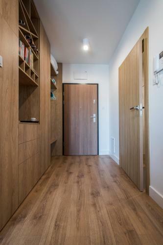 Apartament Targi Z Gara?em I Si?owni?