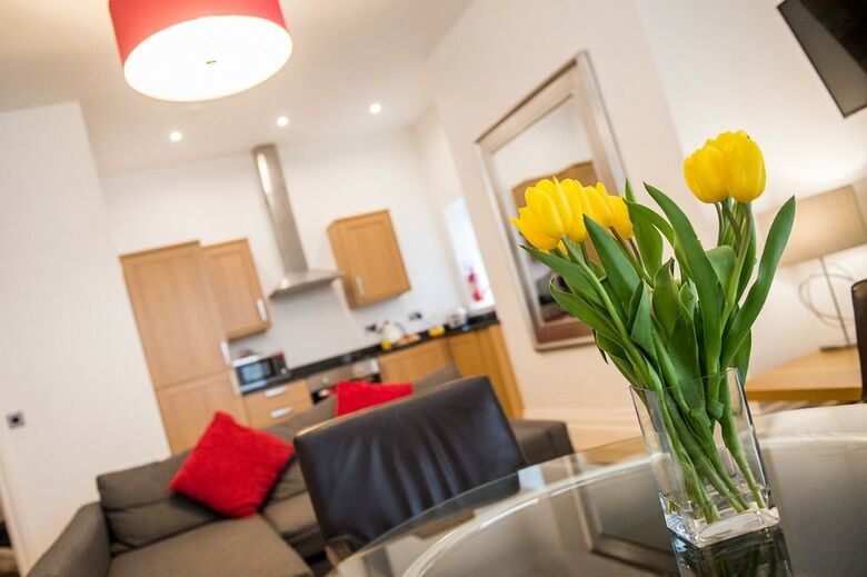 Hostal Howarth House