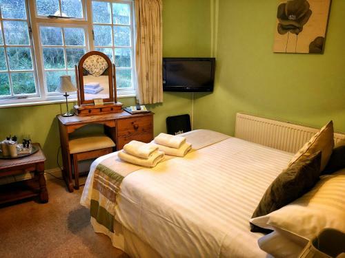 Hostal The Riverside