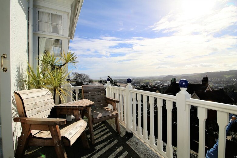 Marston Lodge Hotel