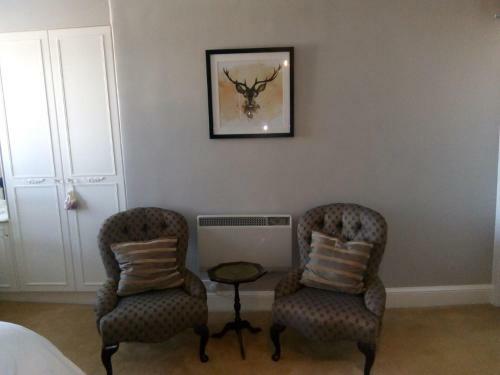 Alcombe House Hotel