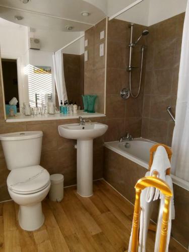 Alcombe House Hotel
