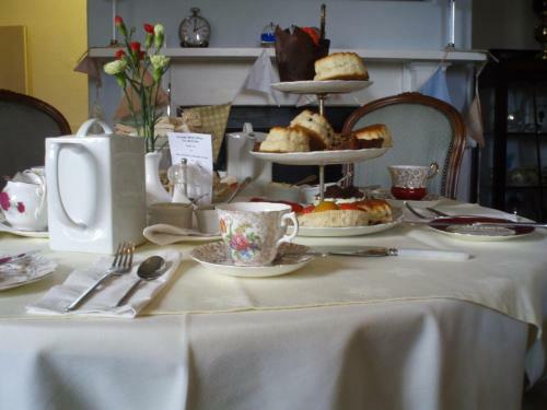 Alcombe House Hotel
