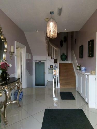 Alcombe House Hotel