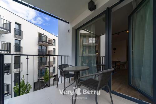 Garbary 104 - Apartament Z Balkonem - Self Check In 24h