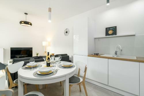 Apartments Pozna? Malta Lake By Renters