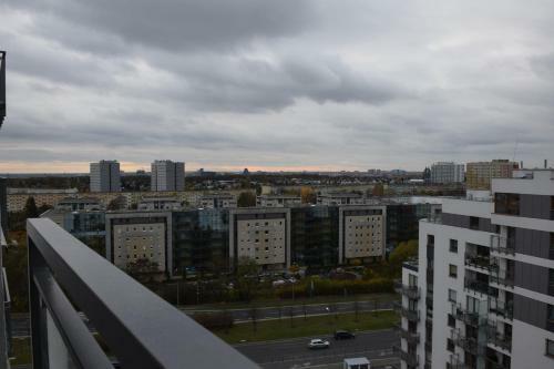 Uroczy Apartament Z Widokiem I Darmowym Parkingiem
