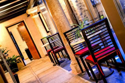 El Patio Del Maestro