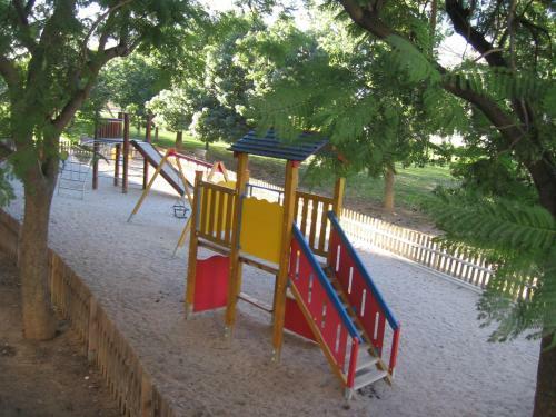 Apartamento Duplex Junto A Un Parque