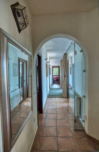Luxury 4-bedroom Villa, Private Pool And Outhouse