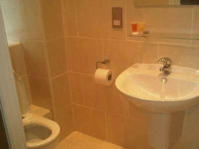 Hostal Gateway Express