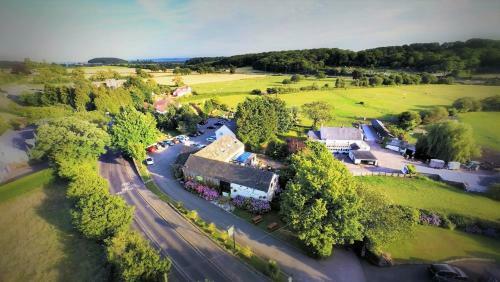 Hotel The Old Barn Inn