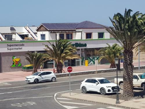 Ocean Breeze Apartment