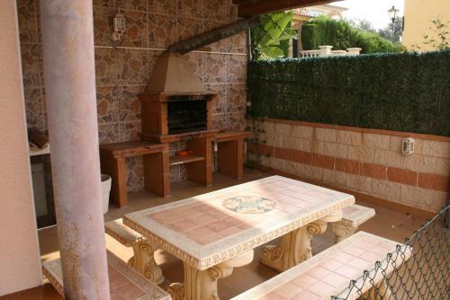 Villa Costa.