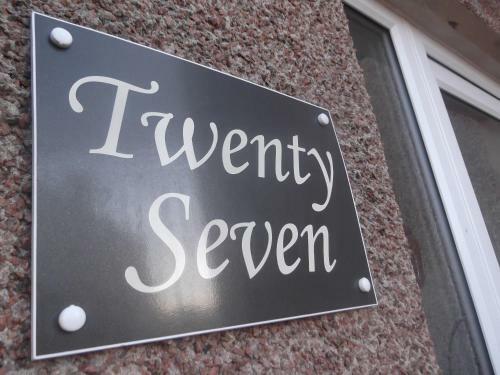 Bed & Breakfast Twenty Seven