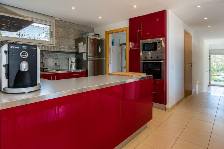 Exclusive Villa With Pool Seaview