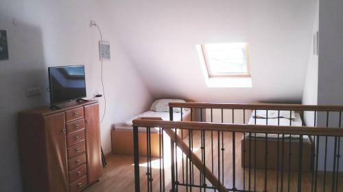 Hostal Dom Wypoczynkowy Jantar Le?nicz�wka 1a