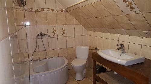 Bed & Breakfast Pokoje I Domki Sarace?ska Chata