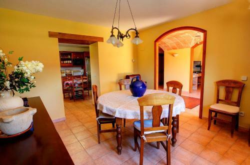 Villa Mas Dels Avis